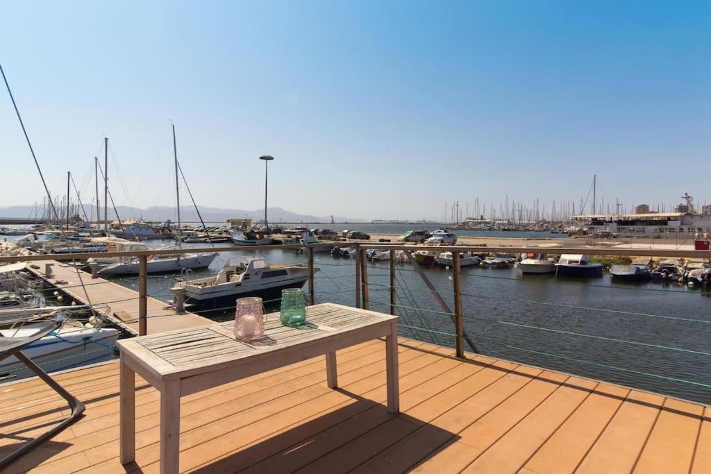Houseboat Sardinia Suite Cagliari Exterior photo