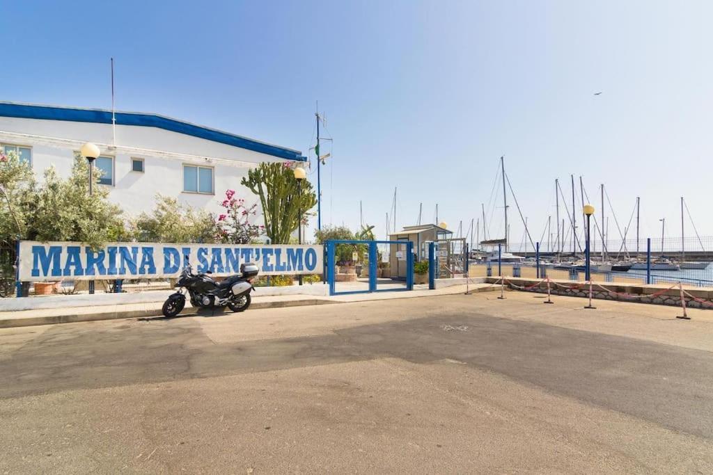 Houseboat Sardinia Suite Cagliari Exterior photo